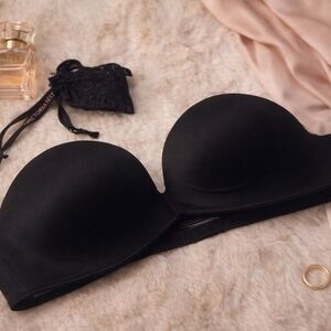 Victoria's Secret Elegant Black Strapless Padded Bra Size 34B